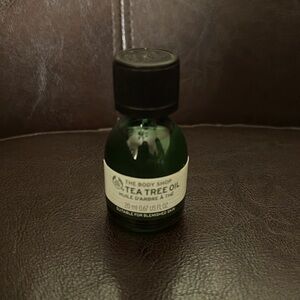 The Body Shop Tea Tree Oil - New